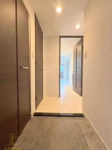 玄関　プレサンス堺筋本町フィリア