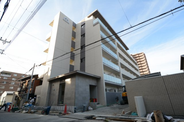 建物外観　安心のオートロック付き☆