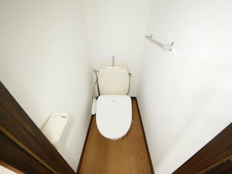 トイレ　ウォシュレット