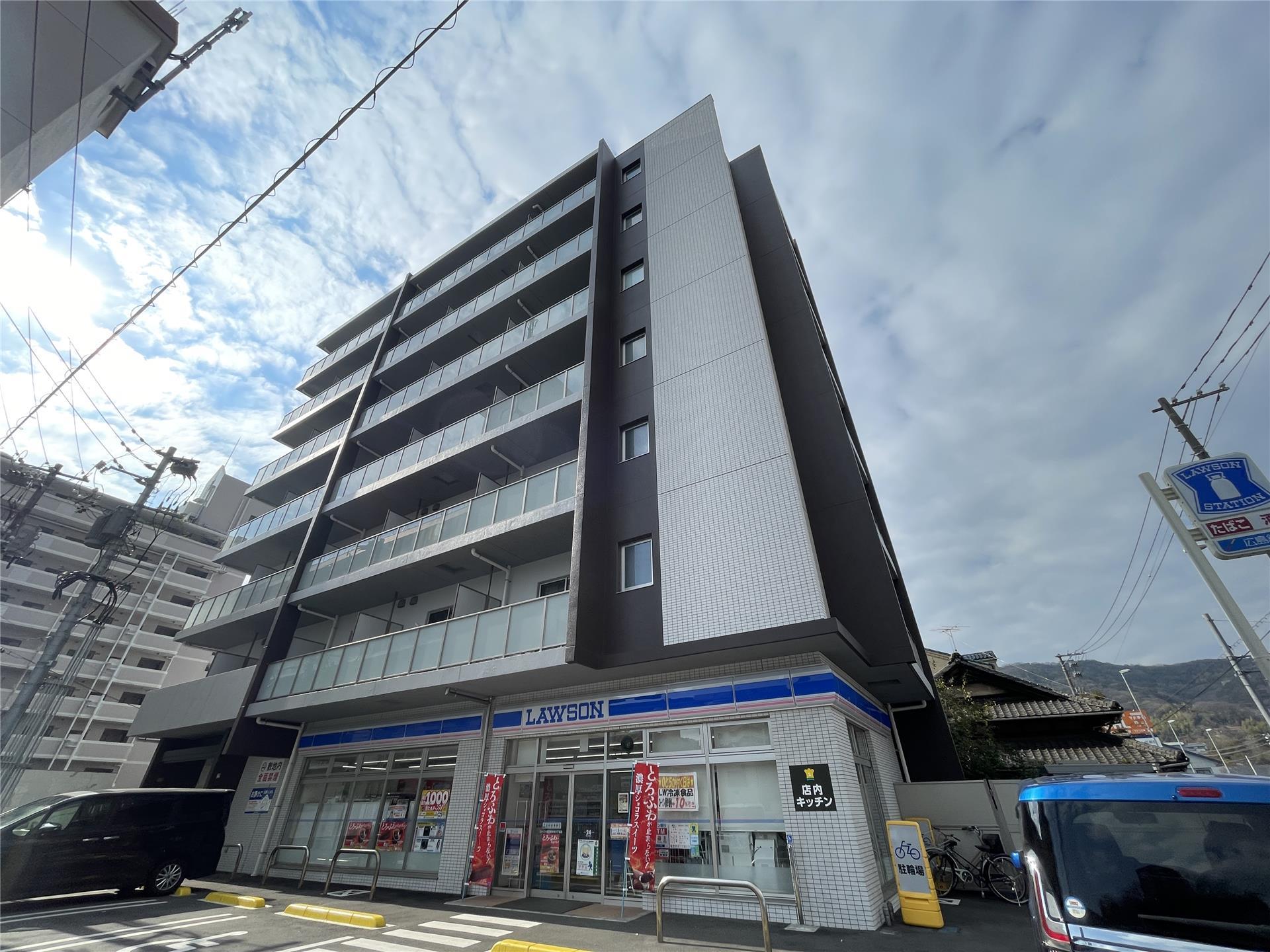 建物外観　2023年築　Le Grandeur 阿賀中央