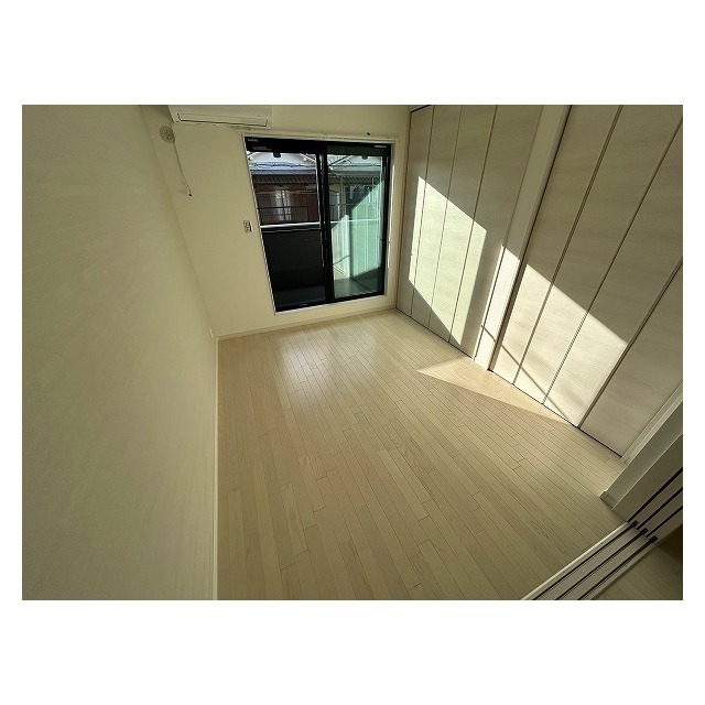 居室・リビング　洋室