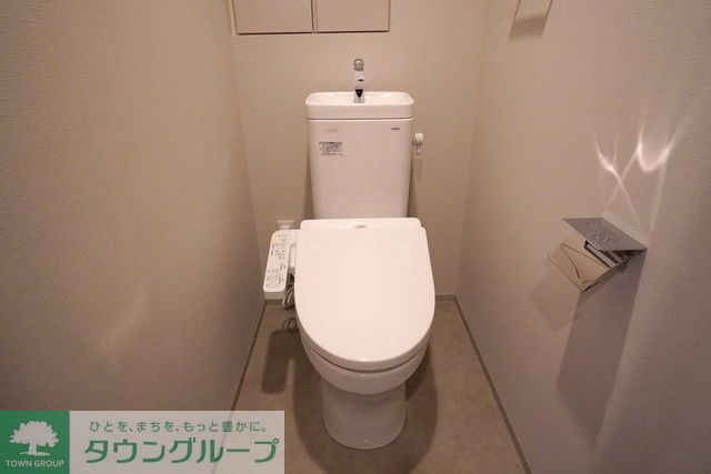 トイレ　※写真は同タイプ住戸です。