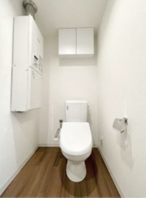 トイレ　同タイプ参考写真