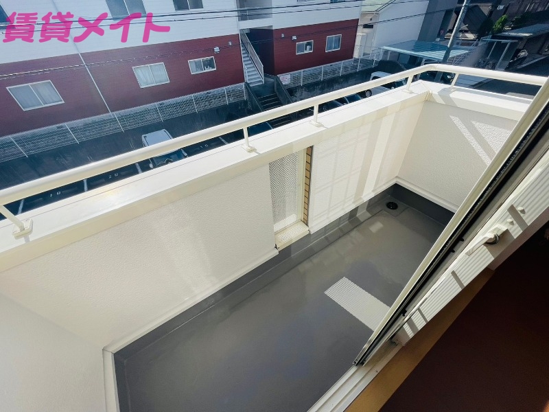 バルコニー　同型反転参考写真