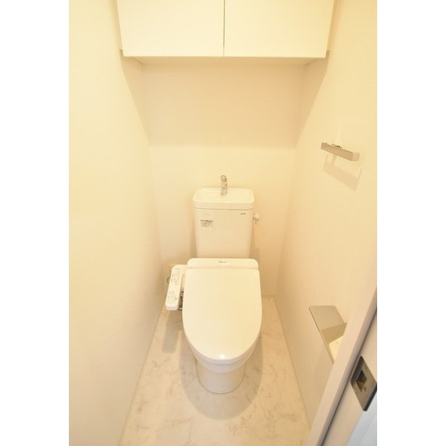 トイレ　※別部屋参考写真