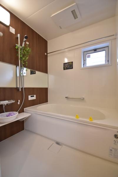 バス・シャワールーム　同仕様写真