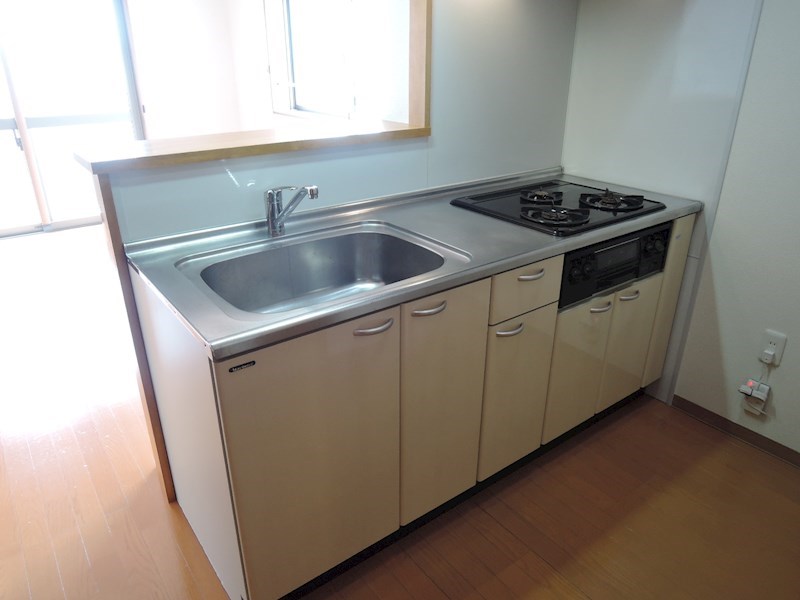 キッチン　使いやすい対面システムキッチン♪