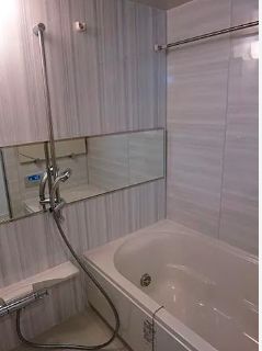 バス・シャワールーム　お風呂で日々の疲れを落としましょう