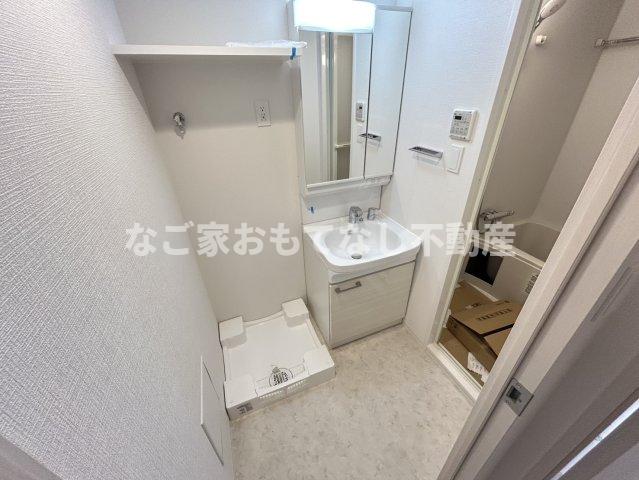 洗面設備　※写真は別号室