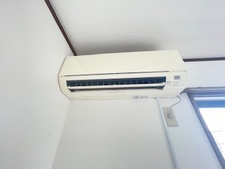 その他設備　エアコンついてます