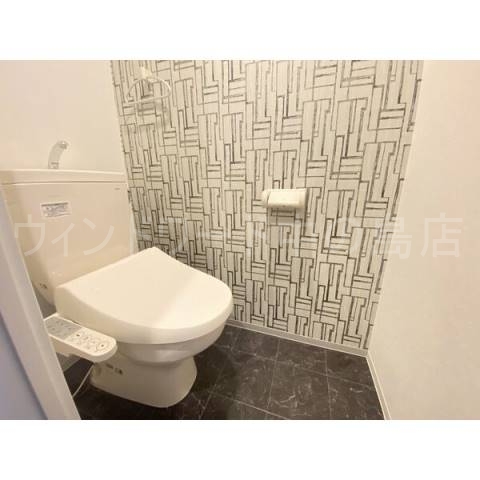 トイレ　詳細は、ウィンドワード中の島店までご相談下さい。