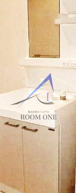 洗面設備　独立洗面台です。