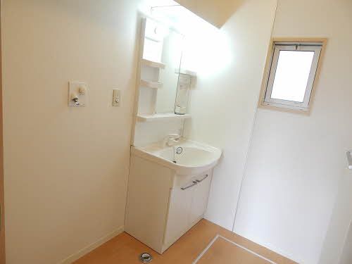 洗面設備　洗面室