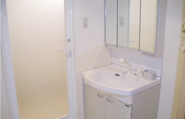 洗面設備　【安心の防犯カメラ付き！】お問い合わせはお早めに♪