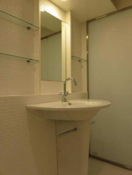洗面設備　※別部屋の参考写真です。