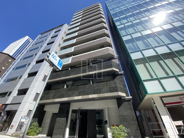 建物外観　ルーエ本町　外観