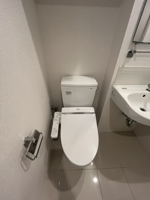 トイレ　※同間取別号室参考写真