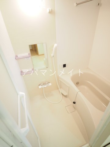 バス・シャワールーム　追い焚き付き！