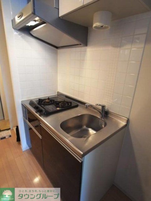 キッチン　システムキッチン（2口ガスコンロ）