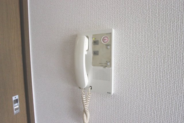 セキュリティ　同物件別号室のものです。