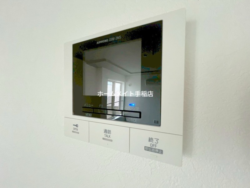 セキュリティ　モニター付きインターホンで安心です♪