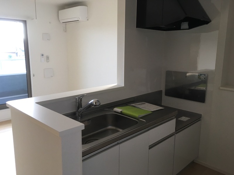 キッチン　図面と現状に相違がある場合には現状を優先