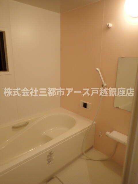 バス・シャワールーム　ＳＴＹビル