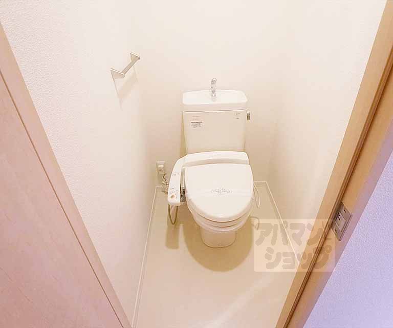 トイレ　ウォシュレット装備