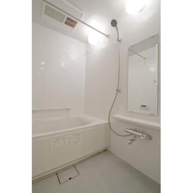 バス・シャワールーム　※写真は同タイプ住戸です。