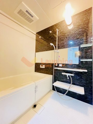 バス・シャワールーム　お風呂です