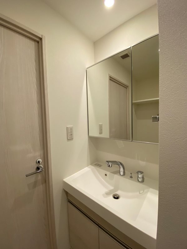 洗面設備　別フロアの写真です