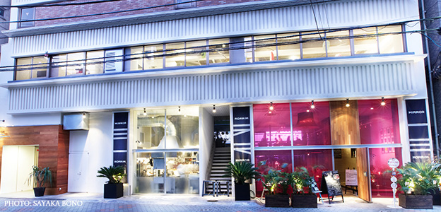 ショッピングセンター　MIRROR(ミラー)（ショッピングセンター）まで364m