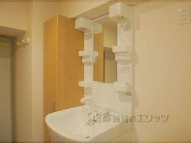 洗面設備　独立洗面台