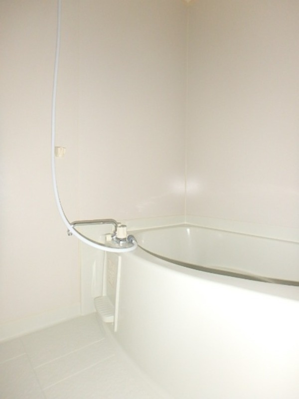 バス・シャワールーム　図面と現状に相違がある場合には現状を優先