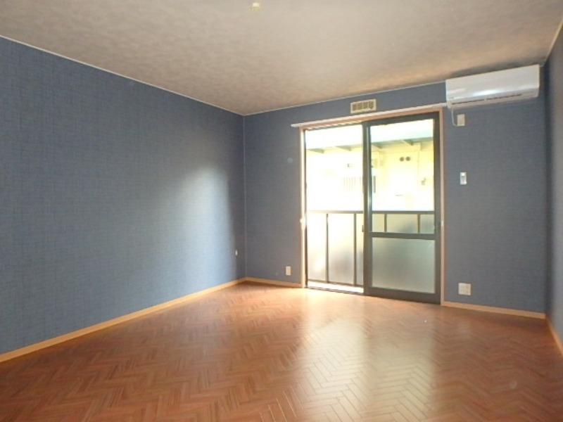 居室・リビング　図面と現状に相違がある場合には現状を優先