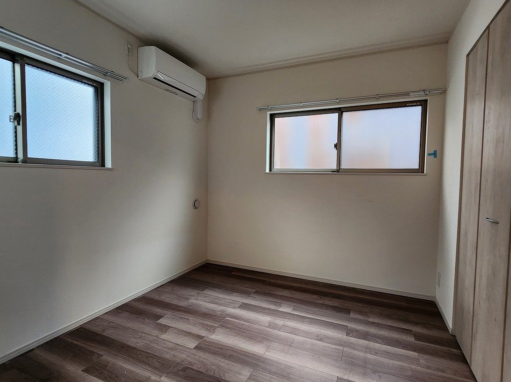 その他設備　共用部側寝室エアコン設置可