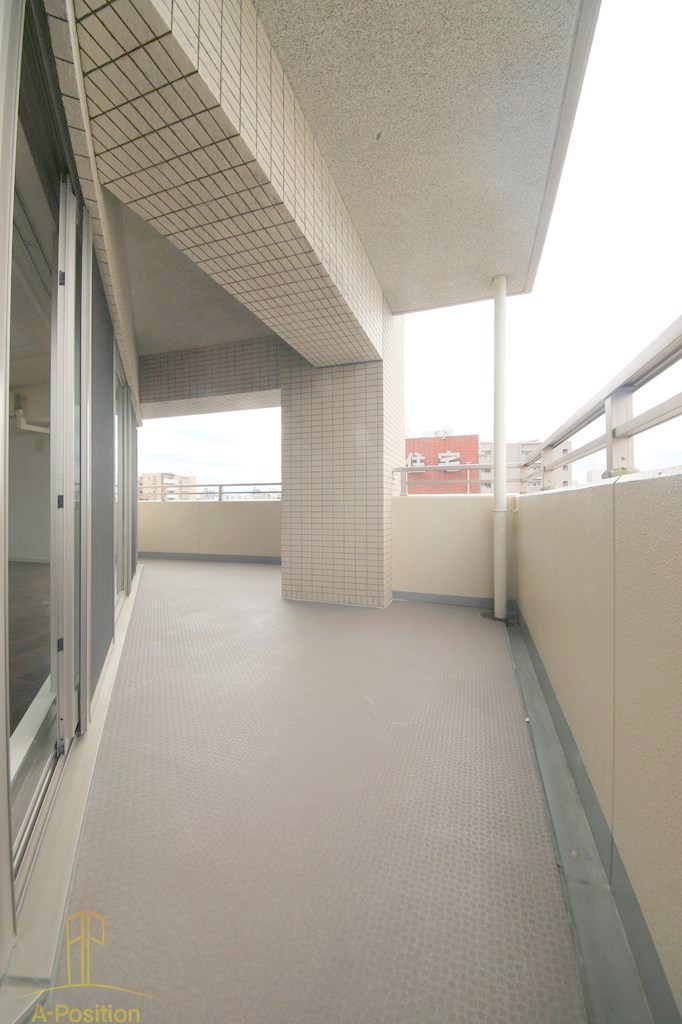 バルコニー　フェニックス日本橋高津