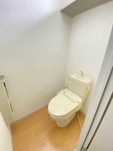 トイレ　トイレ