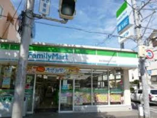 コンビニ　ファミリーマート福田東鳴尾町一丁目店（コンビニ）まで569m