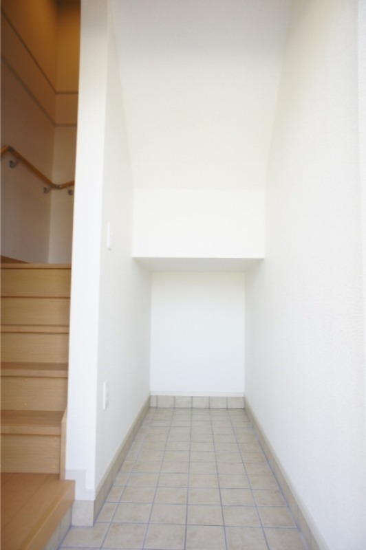 玄関　図面と現状に相違がある場合には現状を優先