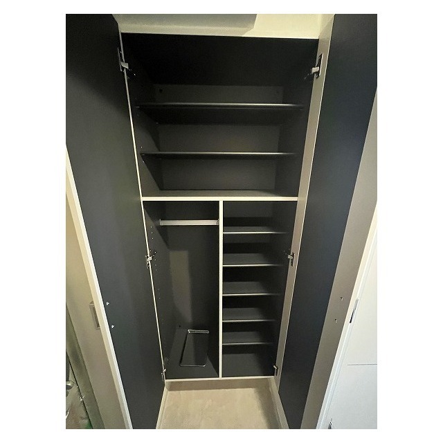 玄関　シューズボックス