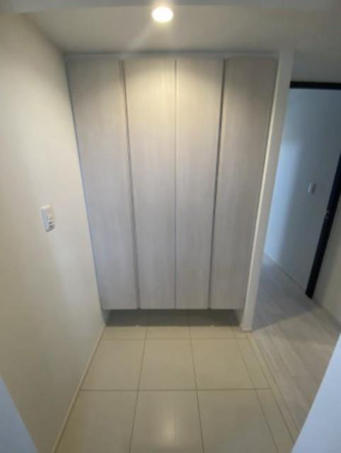 玄関　※写真は同タイプ住戸です。