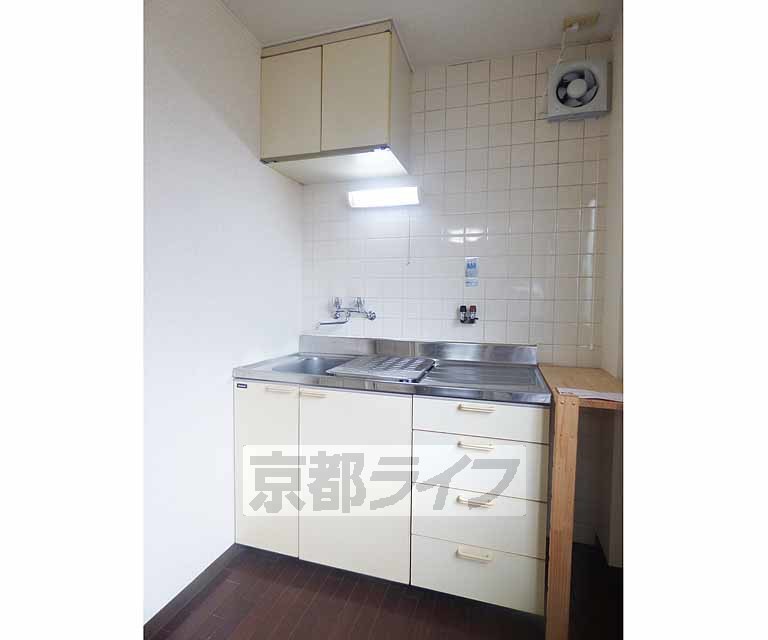 キッチン　キッチンです。