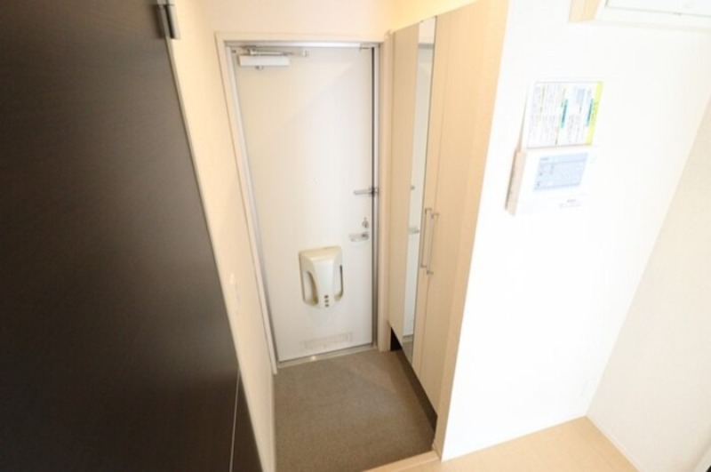 玄関　図面と現状に相違がある場合には現状を優先