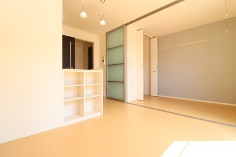 居室・リビング　図面と現状に相違がある場合には現状を優先