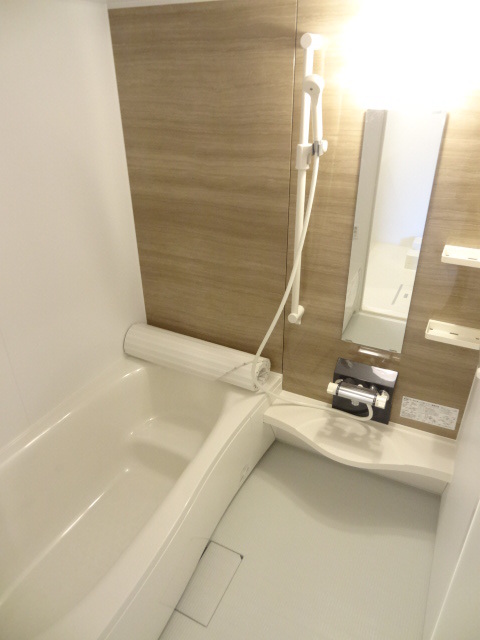 バス・シャワールーム　一坪サイズの広々お風呂でゆ～ったり♪
