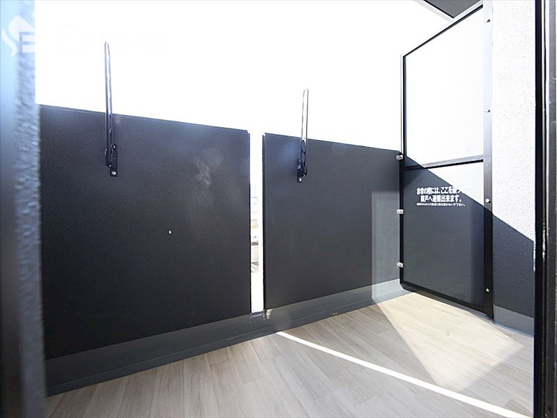 バルコニー　バルコニー