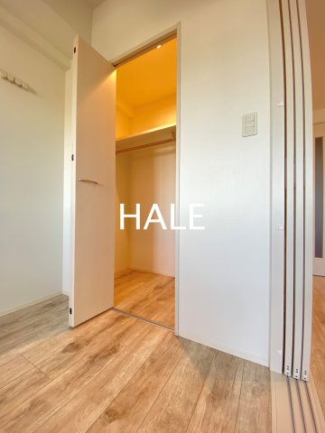 収納　別号室類似