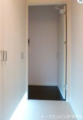 玄関　※別号室参照