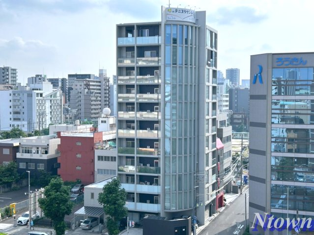 建物外観　落ち着いた雰囲気の外観です